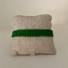 Cargar imagen en el visor de la galería, Pulsera cactus
