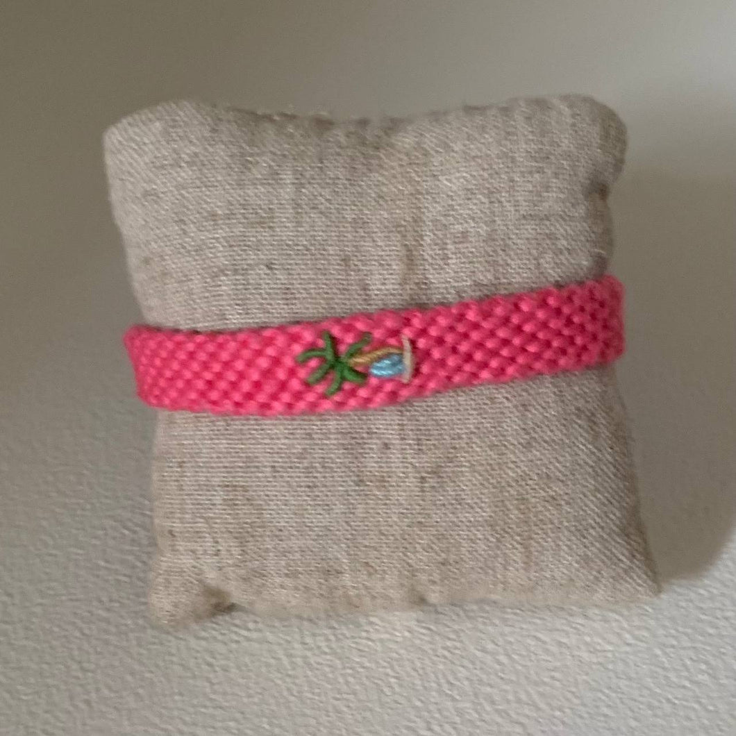 Palmera con tabla de surf